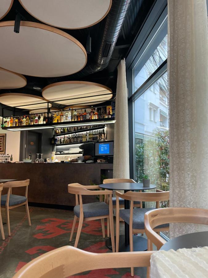 Etnomania Boutique Hotel Приштина Экстерьер фото